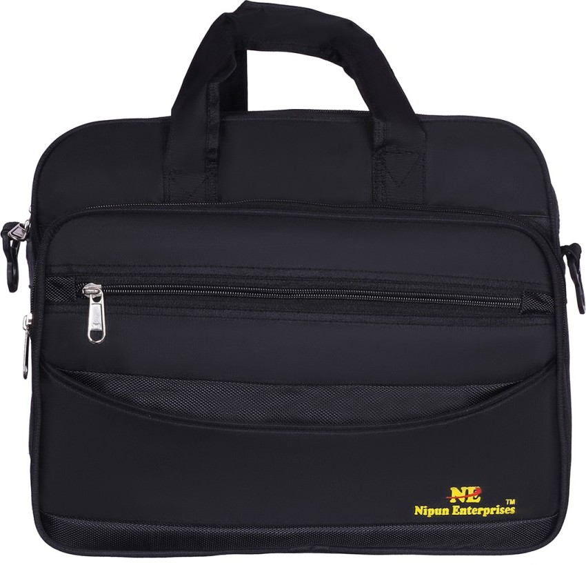 Discover 74+ laptop bag design latest - in.duhocakina