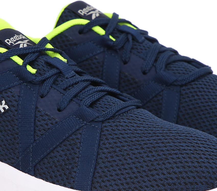 reebok essential tr lp