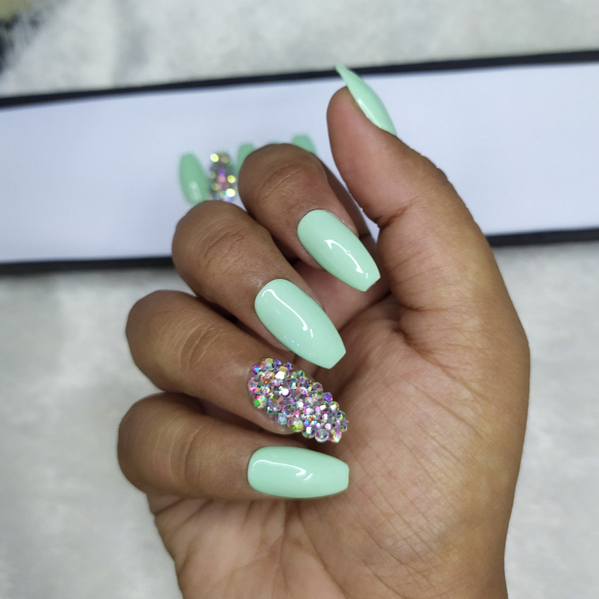 Acrylic Nails 101 What You Need to Know Before Your First Set
