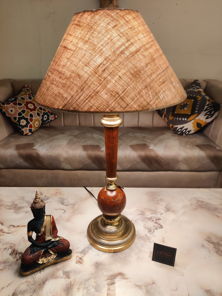 Share more than 148 table lamp drawing best seven.edu.vn