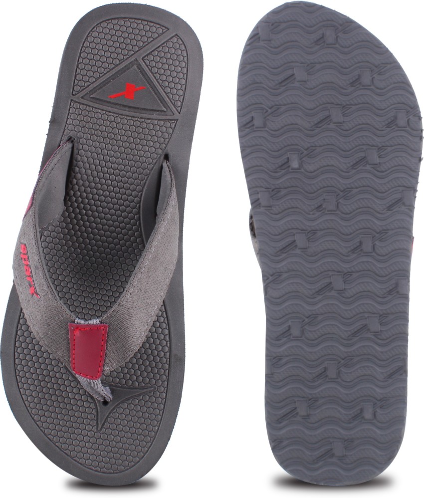 Sparx flip cheap flops flipkart