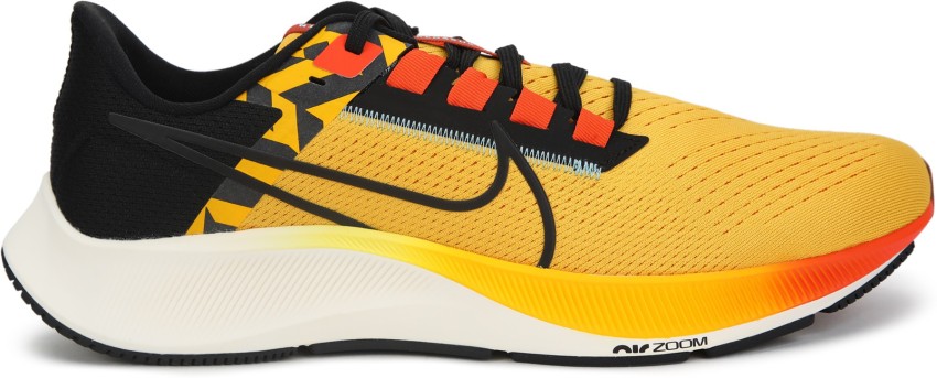 Nike Running Air Zoom Pegasus 38 trainers in yellow
