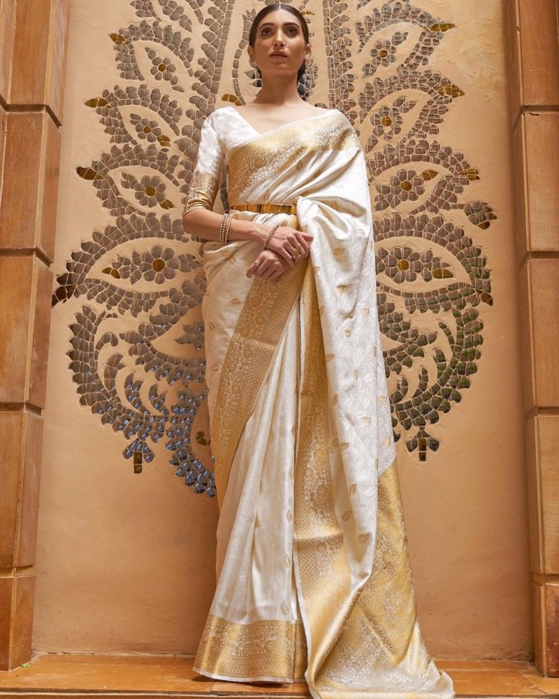 Kasavu Womens Sarees - Buy Kasavu Womens Sarees Online at Best Prices In  India | Flipkart.com