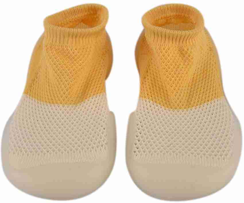 Skidders Baby Sock with Grip Bottom