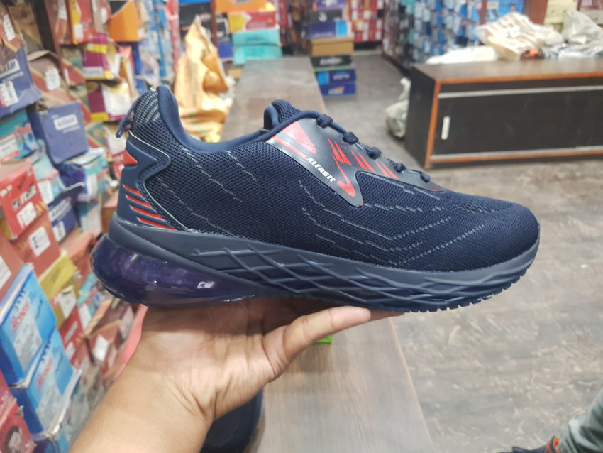 Aggregate 111+ xlerate shoes latest kenmei.edu.vn