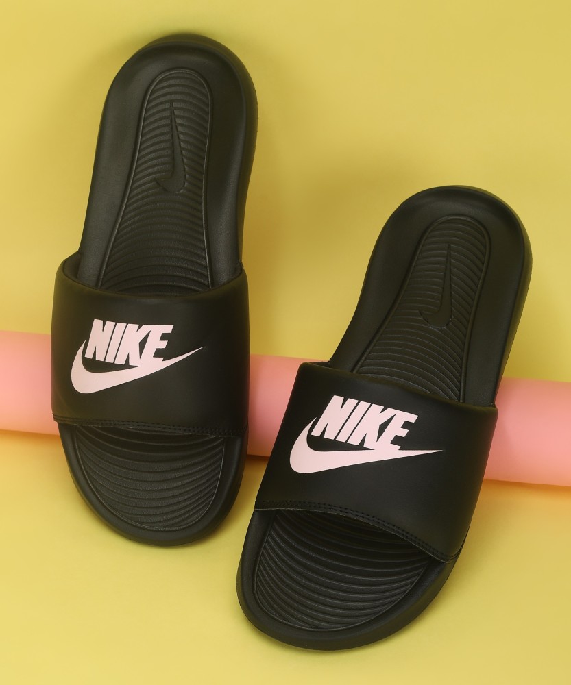 nike slides black and pink