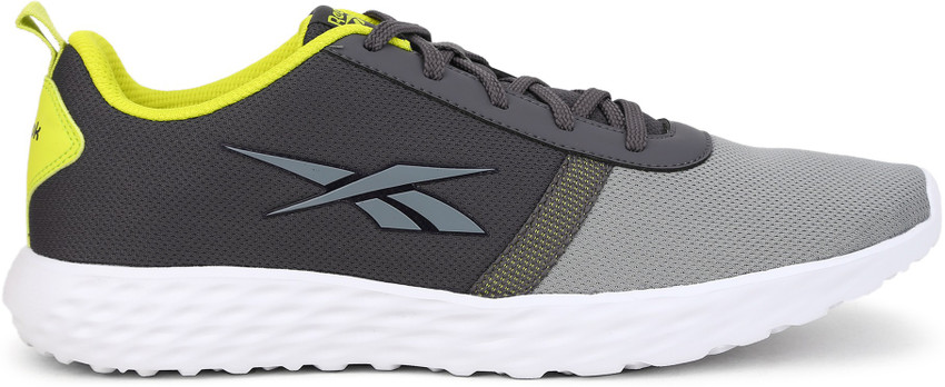 traveller lp running shoes