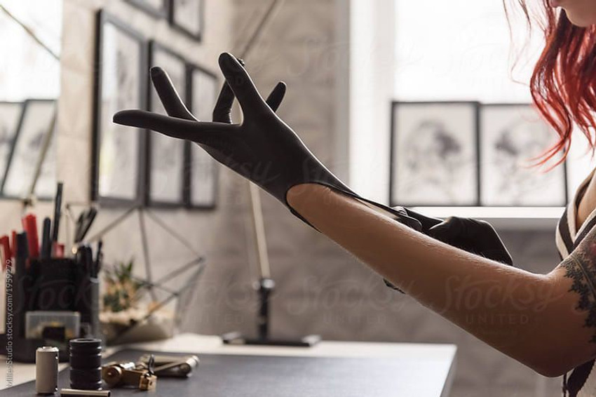 Details 51+ black latex gloves tattoo best in.cdgdbentre
