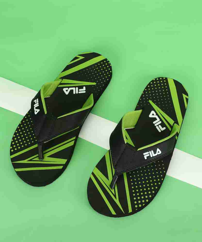 Fila slippers black deals