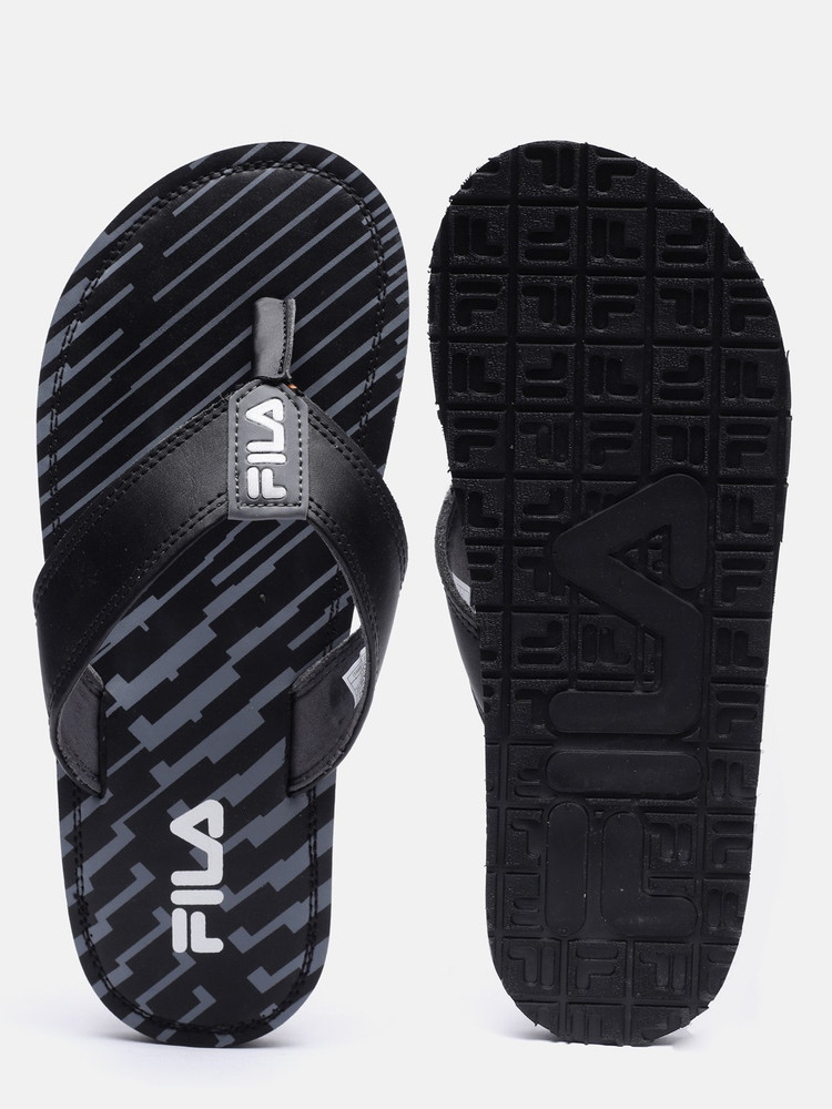 Fila flip flops black deals