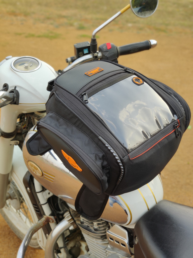 Discover 144+ tank bag for classic 350 best kidsdream.edu.vn