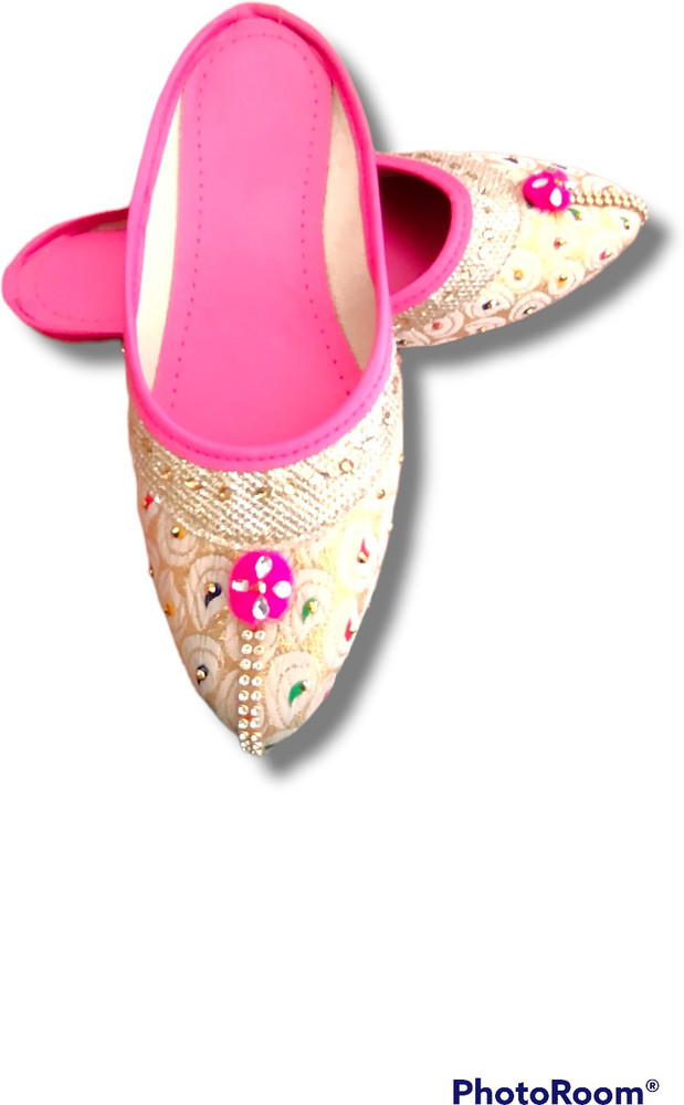 MOJDI Ethnic Mule For Women - Buy MOJDI 
