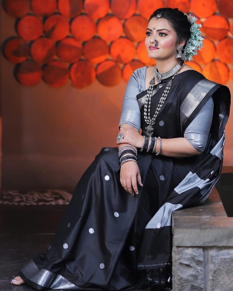 Aggregate more than 68 black and silver saree latest - noithatsi.vn