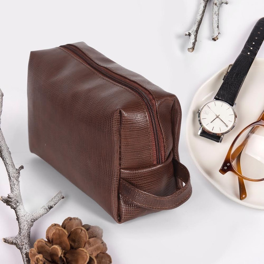 Details 172+ travel wash bags for womens super hot kidsdream.edu.vn