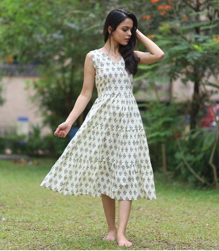 27 White Dress Designs  Which Are In Trend This Year