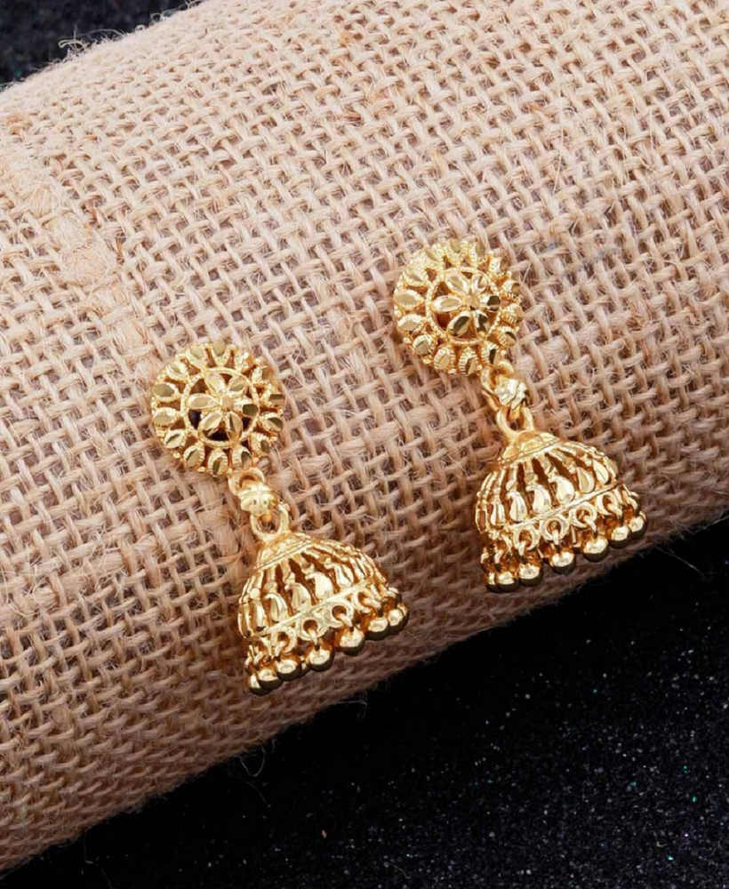 Aggregate 76+ gold earrings indian daily wear best esthdonghoadian