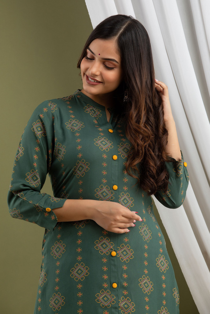 Share more than 149 stand patti dress design seven.edu.vn