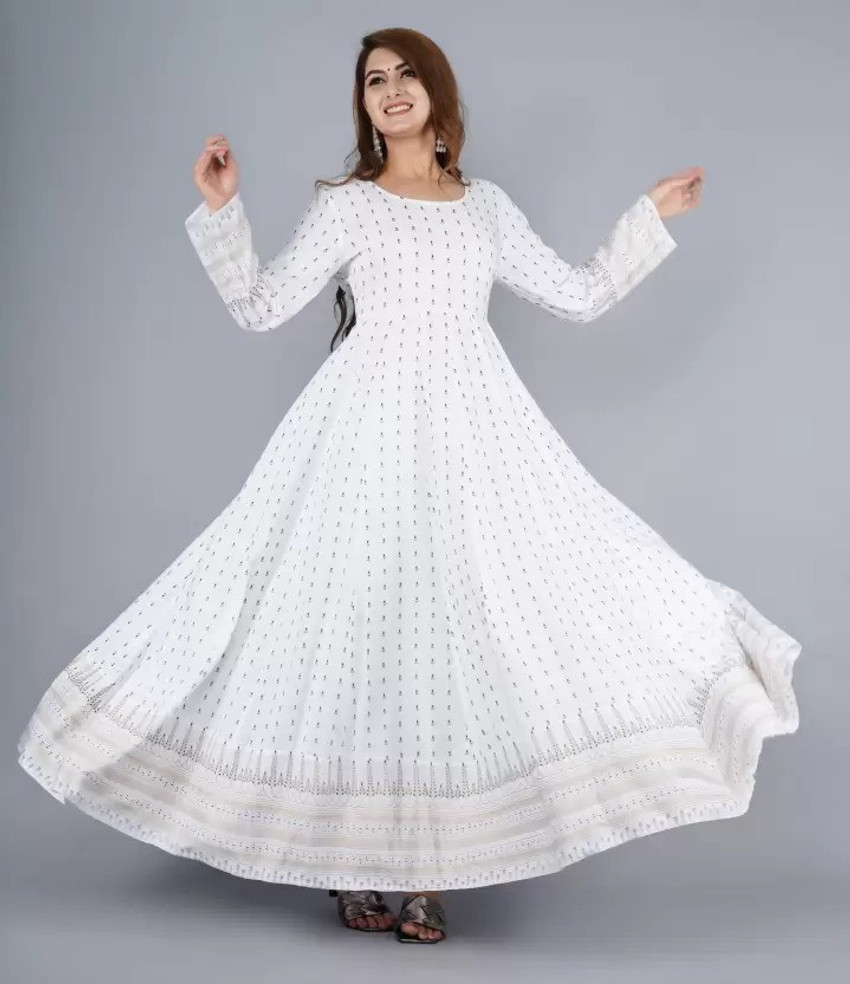 eWaydeal Green Net Gown  Buy eWaydeal Green Net Gown Online at Best Prices  in India on Snapdeal  Indian party wear gowns Designer evening gowns  Designer gowns