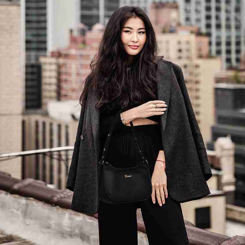 EXOTIC Women Sling Bag Black : : Fashion