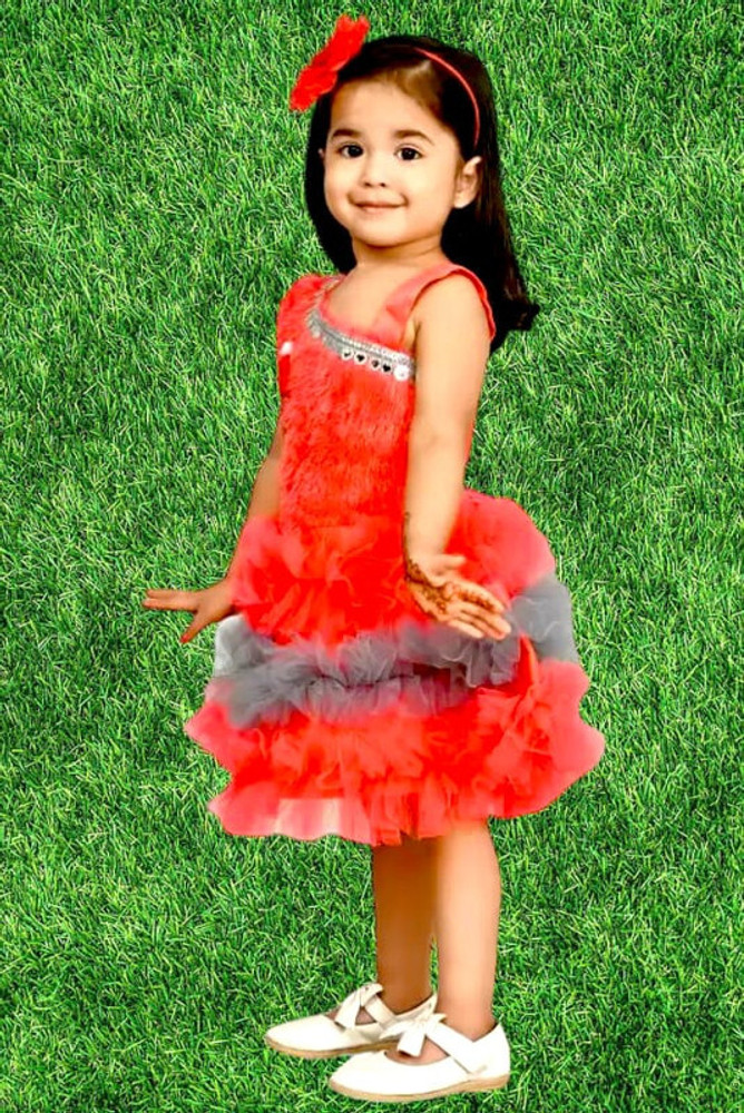 Share more than 157 red frock for girl latest camera.edu.vn