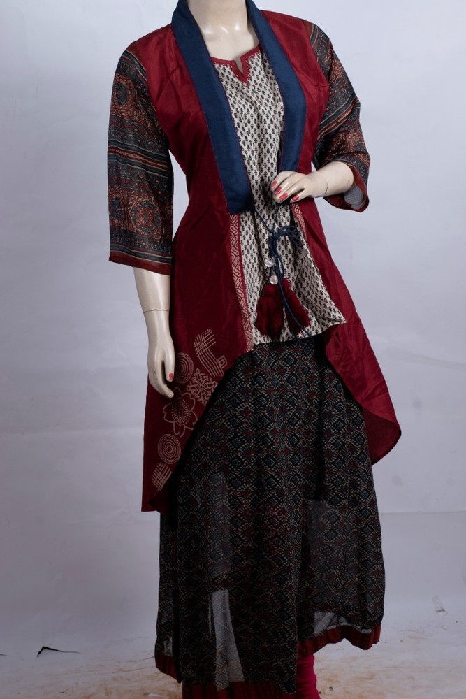 Discover 163+ jacket wali frock netgroup.edu.vn