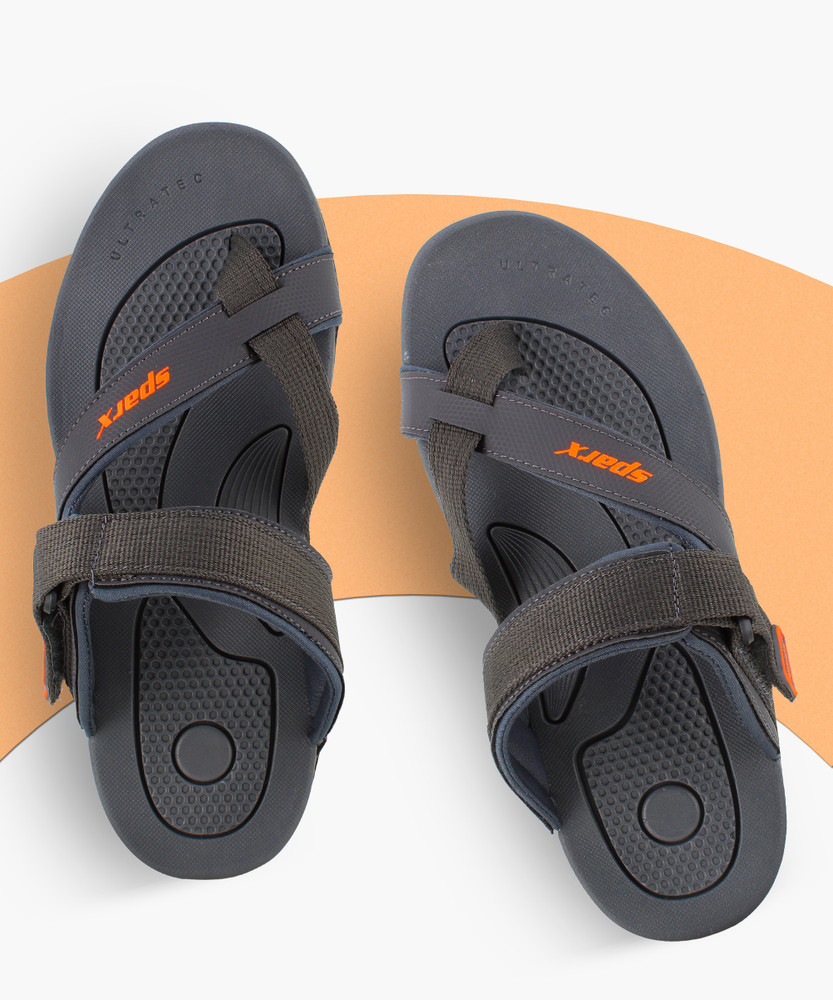 Sparx Men Grey Sandals - Buy Sparx Men 