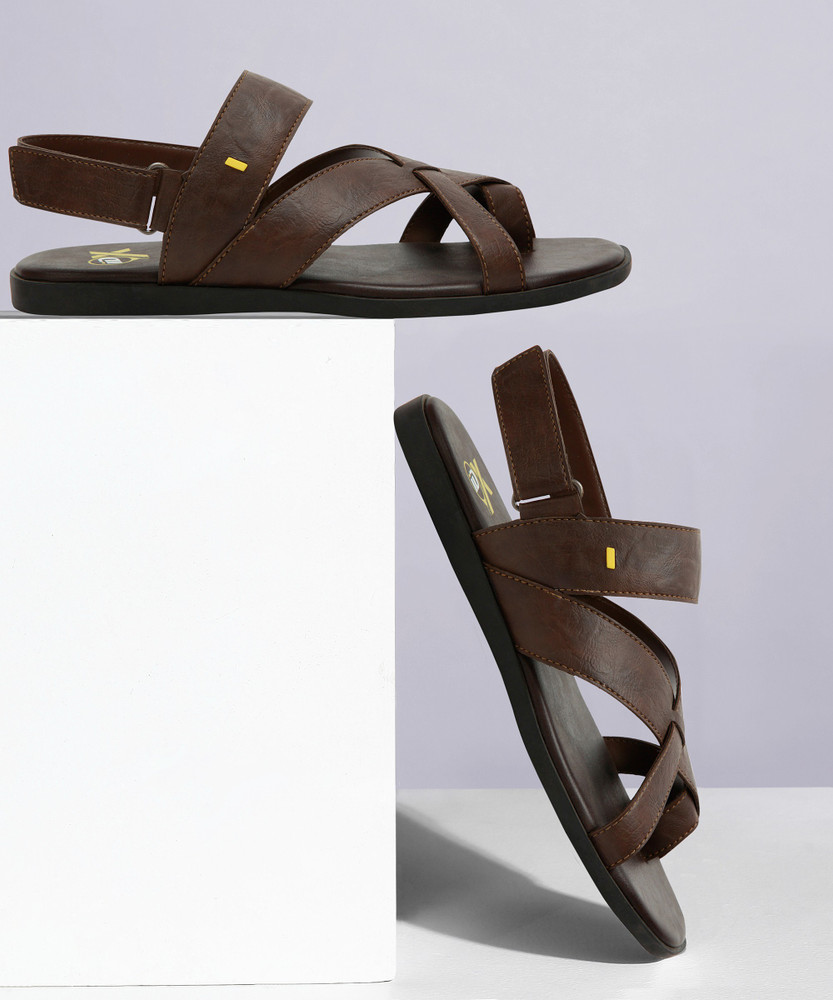 Details 92+ mens sandals under 200 flipkart dedaotaonec