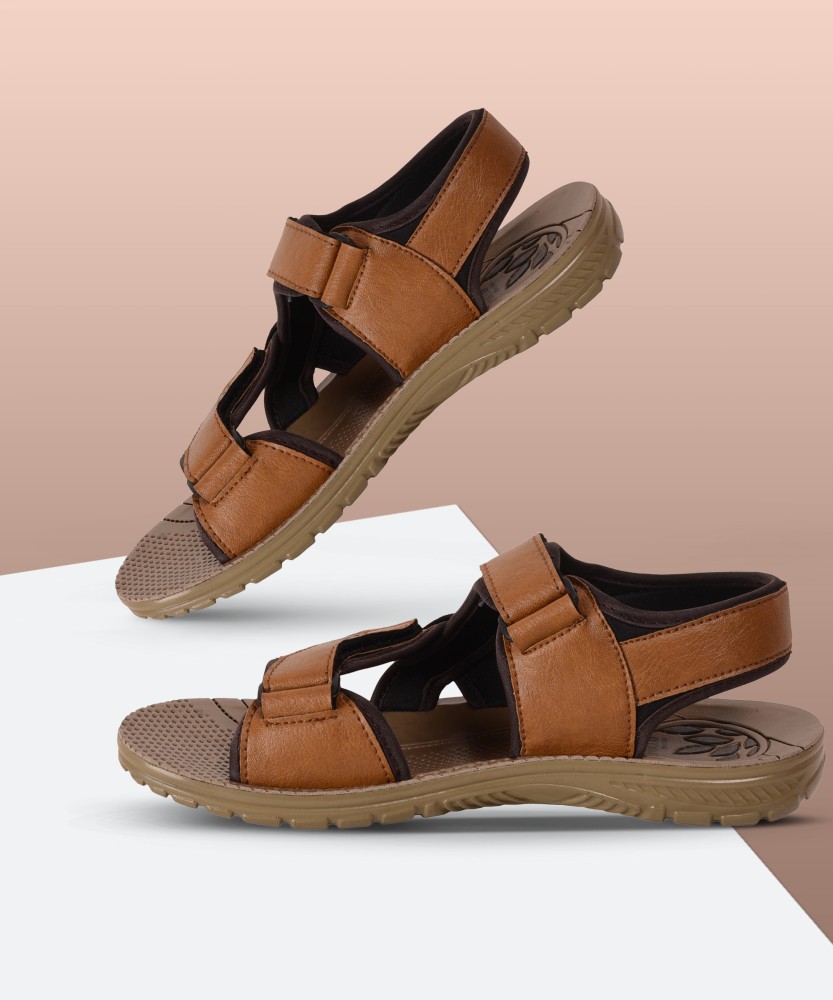 Bata Men Brown Sandals