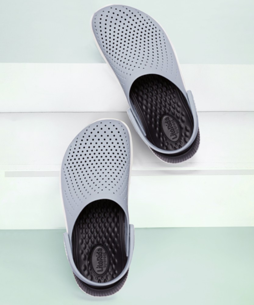 flipkart crocs for ladies