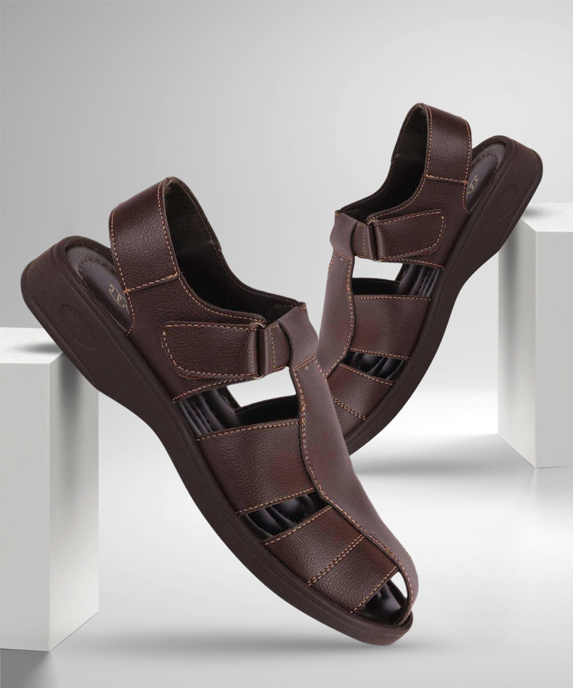 pathani sandal for man