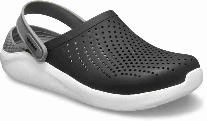 crocs for men below 500