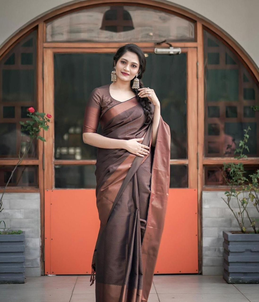 Aggregate 165+ flipkart online soft cotton sarees vietkidsiq.edu.vn
