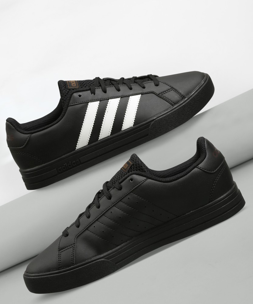 ADIDAS STREET ICON M Sneakers For Men - Buy ADIDAS STREET M For Online at Best Price - Shop Online for Footwears in India | Flipkart.com