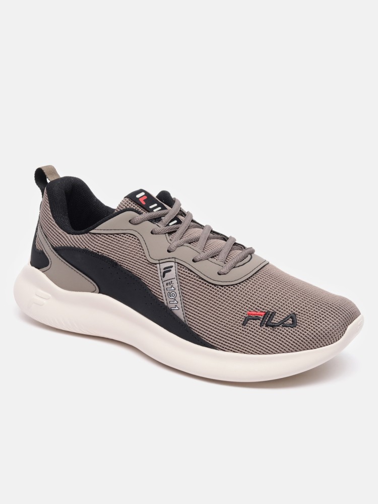 fila shoes showroom in faridabad