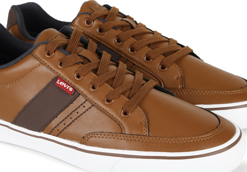 levi's turner shoes