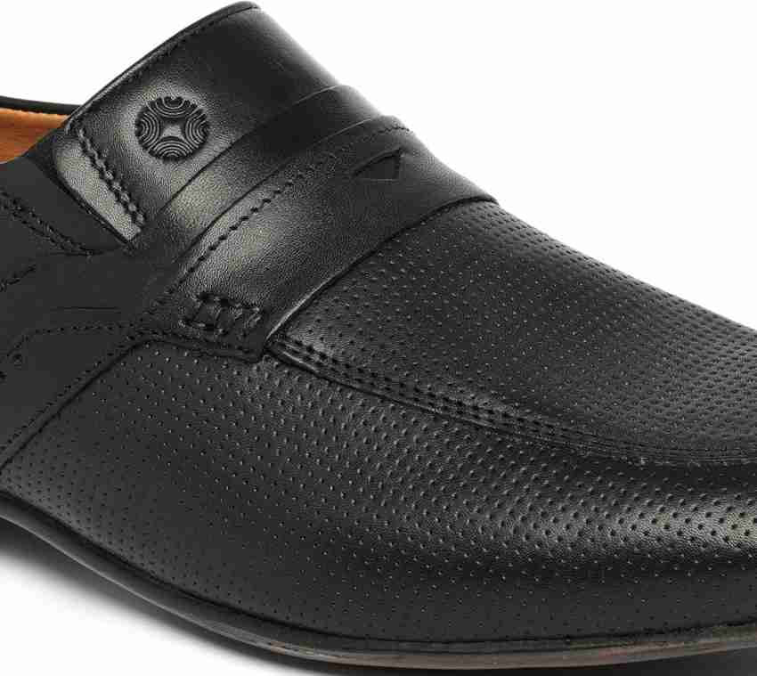 Ruosh sale shoes flipkart