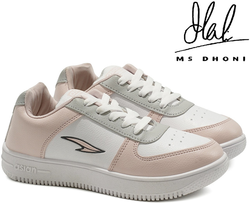 6 Must Have Shoes For Every Girl! | Myntra Footwear Haul - YouTube