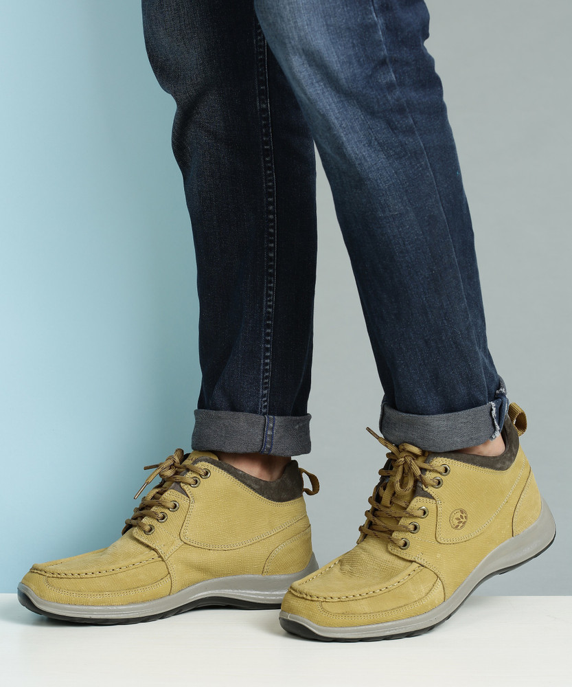 Share more than 156 woodland blue shoe polish best kenmei.edu.vn