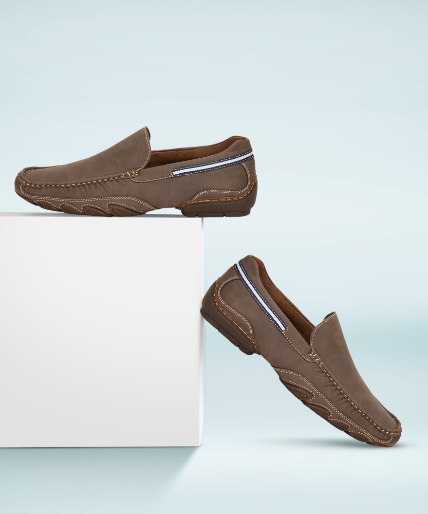 hush puppies loafers flipkart