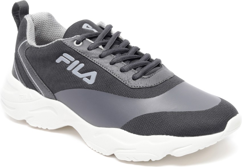 fila shoes showroom in faridabad