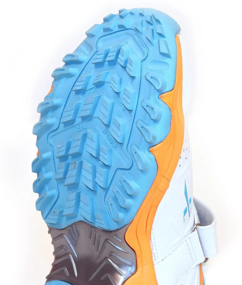 Details more than 148 khelmart cricket shoes kenmei.edu.vn