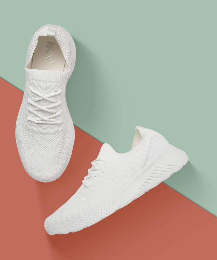 55% OFF on yeezy Running Shoes For Men(White) on Flipkart