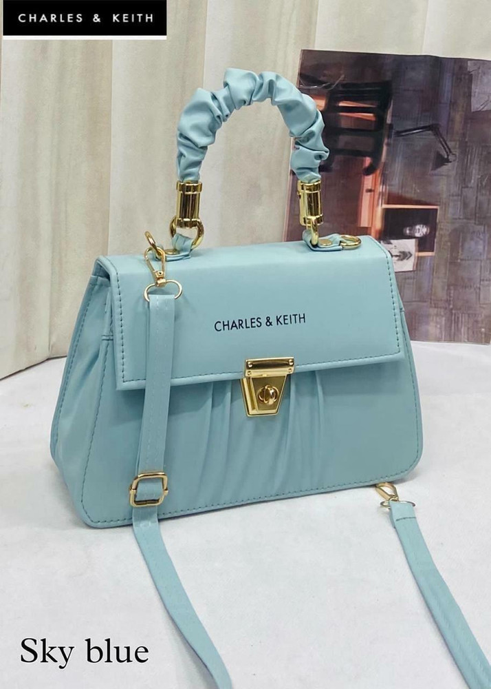 Details 78+ sky blue bag super hot in.duhocakina