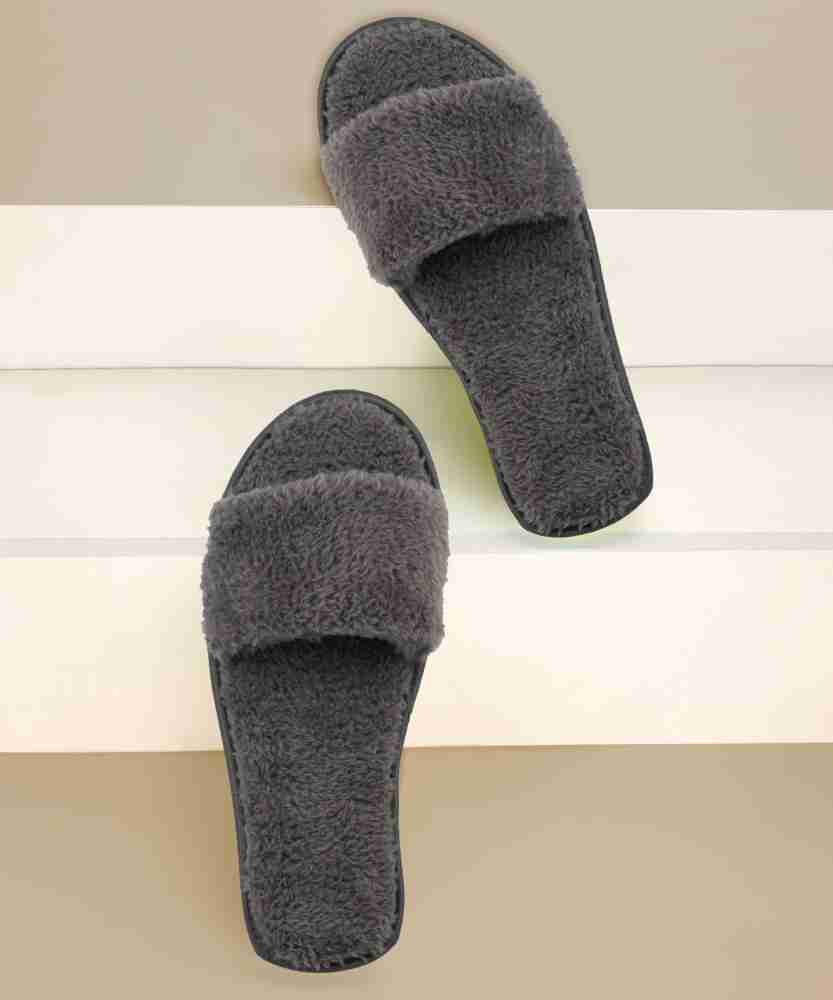 Slippers for Women and Men Furry Slide, Fuzzy