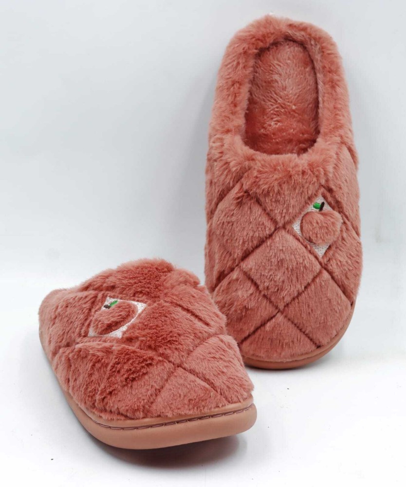 Fluffy Slippers - Buy Fluffy Slippers online in India