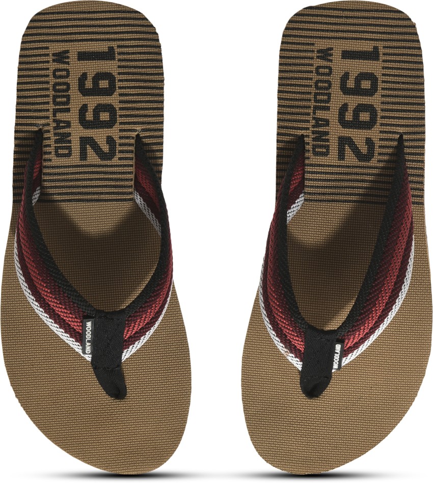 Flipkart woodland store chappals