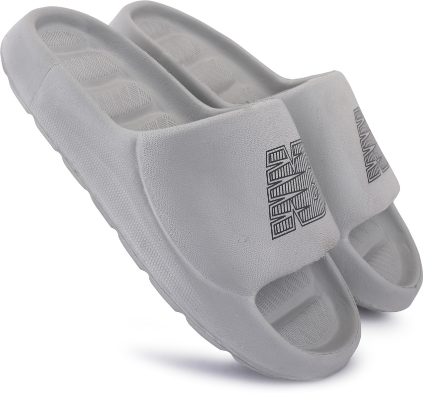 18 Best Slides For Men In 2023, Tested By Style Editors, 48 OFF