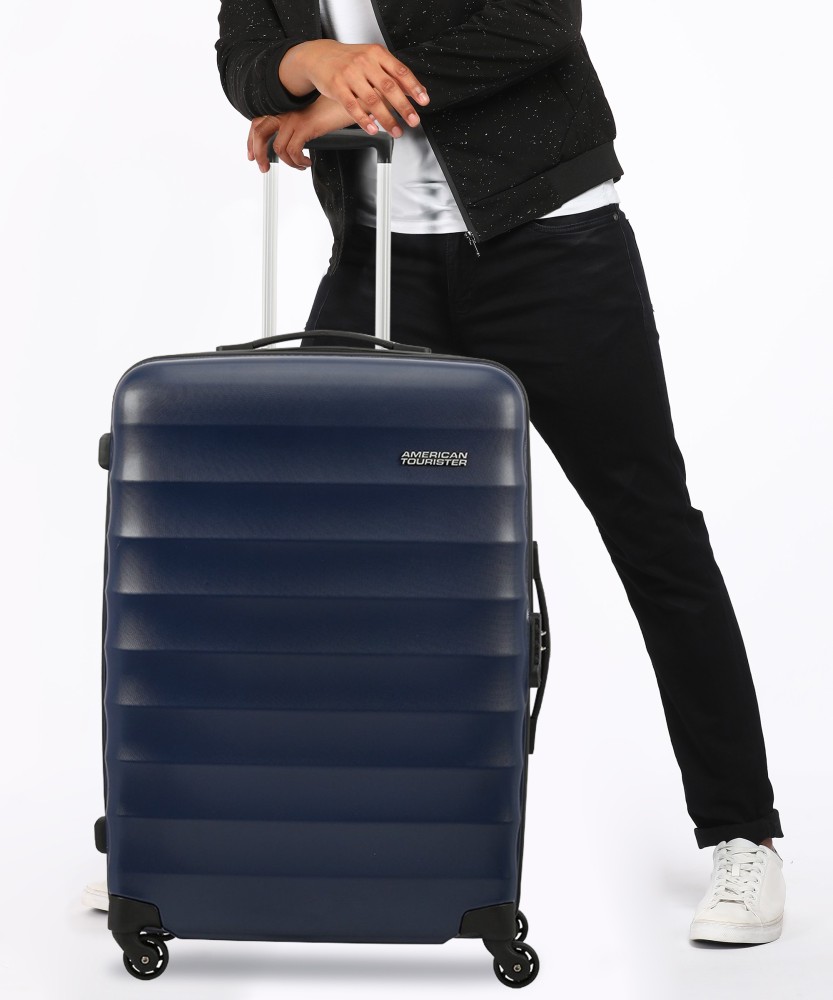 american tourister barcelona spinner