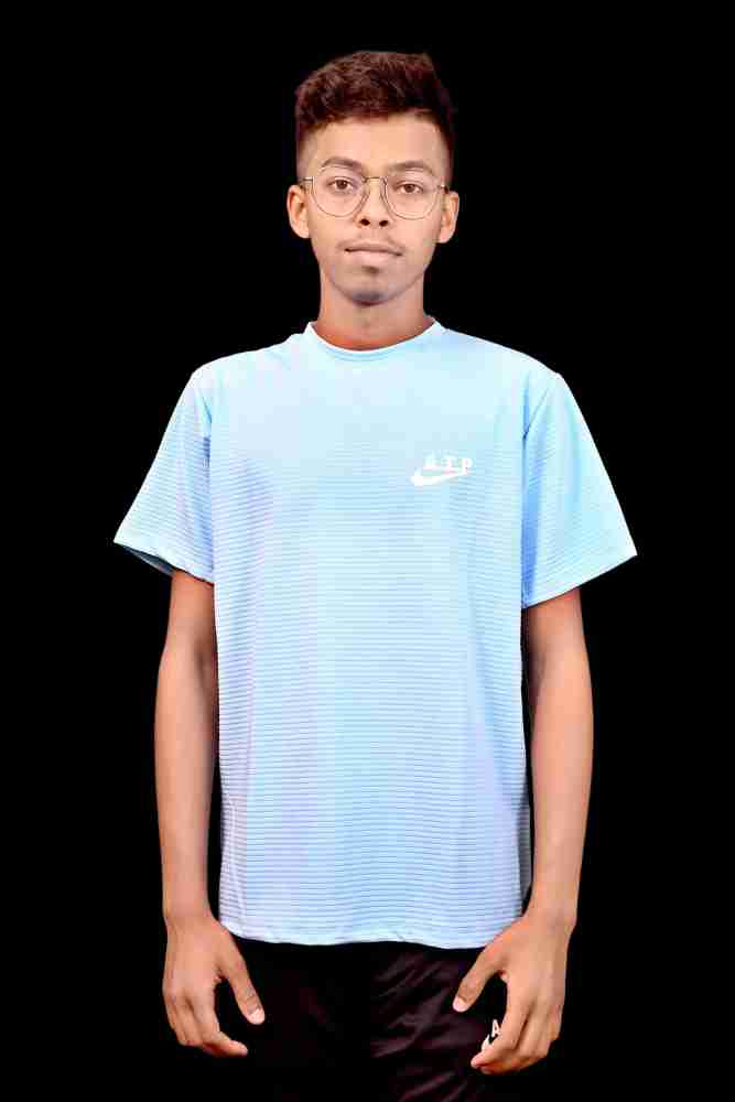 Baby blue hot sale nike top