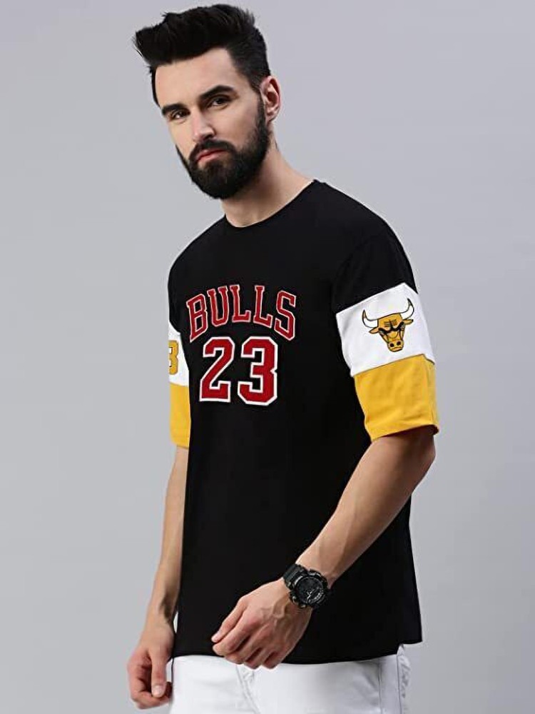 Round White bulls 23 Tshirt drop shoulder, Half Sleeves, Printed